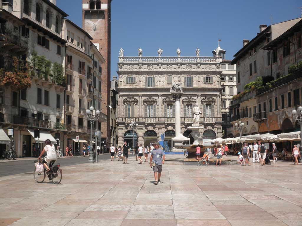 La Piazza delle Erbe