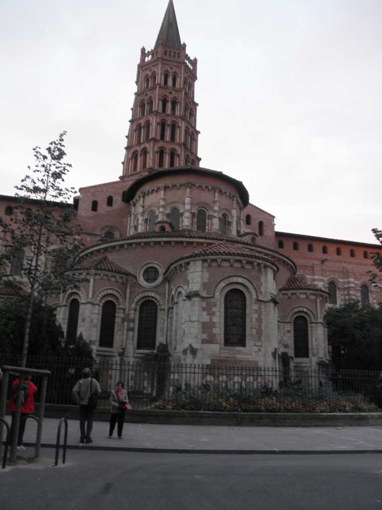  Basílica de Saint Sernin en Toulouse